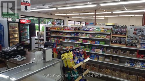 68 Sauble Falls Road, South Bruce Peninsula, ON - Indoor