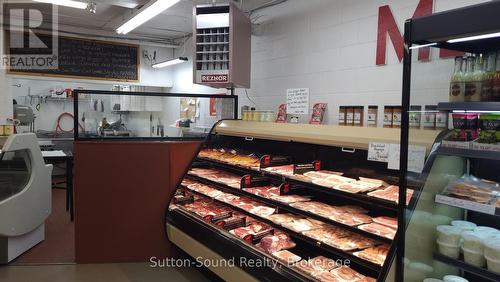 68 Sauble Falls Road, South Bruce Peninsula, ON - Indoor Photo Showing Other Room