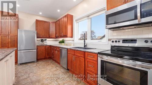 68 Sauble Falls Road, South Bruce Peninsula, ON - Indoor Photo Showing Kitchen With Double Sink