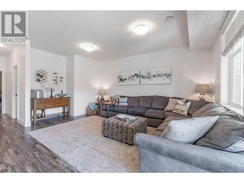 2450 Radio Tower Road Unit# 252, Oliver, BC - Indoor Photo Showing Living Room With Fireplace