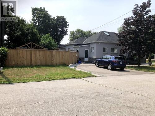 831 Beach Boulevard, Hamilton, ON - Outdoor