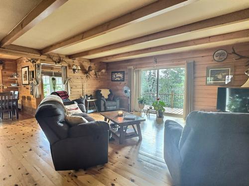 Salon - 1997 Ch. Adrien-Denis, Laniel, QC - Indoor Photo Showing Other Room