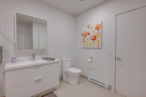 Bathroom - 100-100 Rue Du Cantouque, Mont-Tremblant, QC - Indoor Photo Showing Bathroom