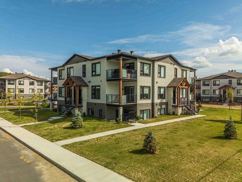 Overall view - 300-100 Rue Du Cantouque, Mont-Tremblant, QC - Outdoor With Facade