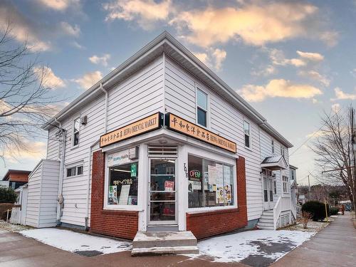 7018 Chebucto, Halifax, NS 