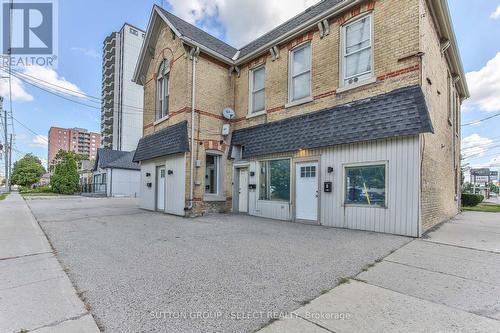 330 BURWELL STREET  London East (East K), ON N6B 2V9