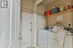 Shared laundry for upper units - 