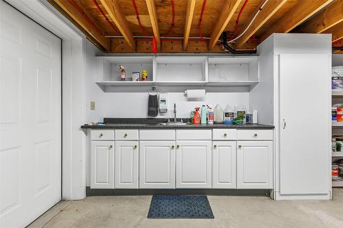 1548 Teetzel Road, Creston, BC - Indoor