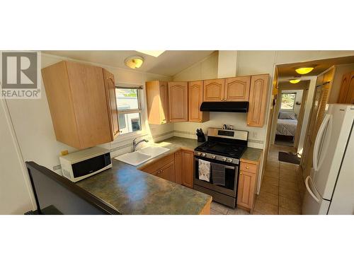 4354 3 Highway Unit# 72, Keremeos, BC 