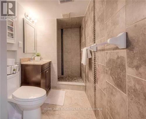 162 Carter Crescent, Cambridge, ON - Indoor Photo Showing Bathroom