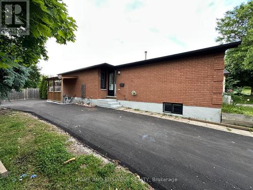 162 Carter Crescent, Cambridge, ON - Outdoor