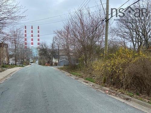 15 Springhill Drive, Dartmouth, NS 