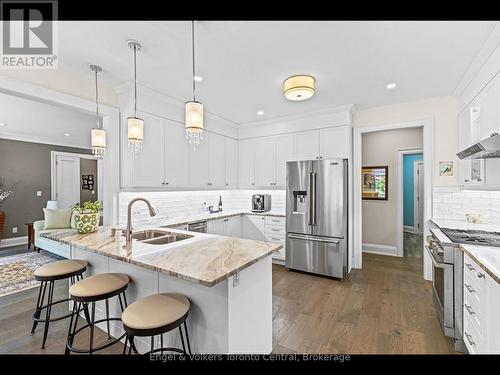 81 Spruce Street, Tiny, ON - Indoor Photo Showing Kitchen With Double Sink With Upgraded Kitchen
