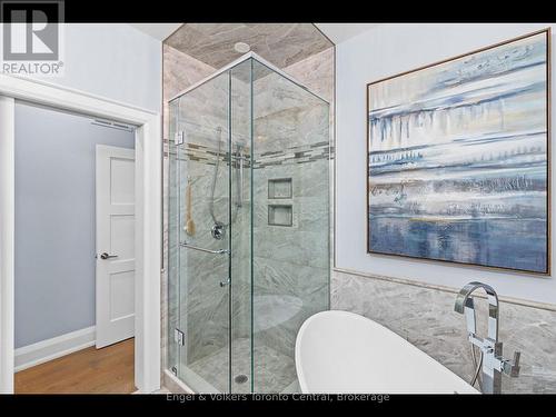 81 Spruce Street, Tiny, ON - Indoor Photo Showing Bathroom