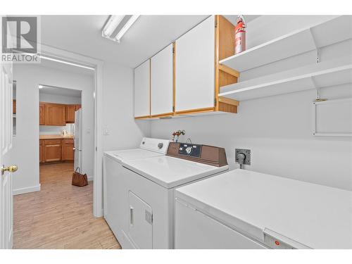 Laundry - 250 5 Street Se Unit# 313, Salmon Arm, BC - Indoor Photo Showing Laundry Room