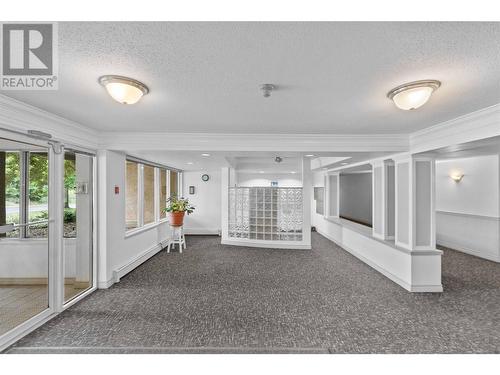 Building Entry - 250 5 Street Se Unit# 313, Salmon Arm, BC - Indoor Photo Showing Other Room