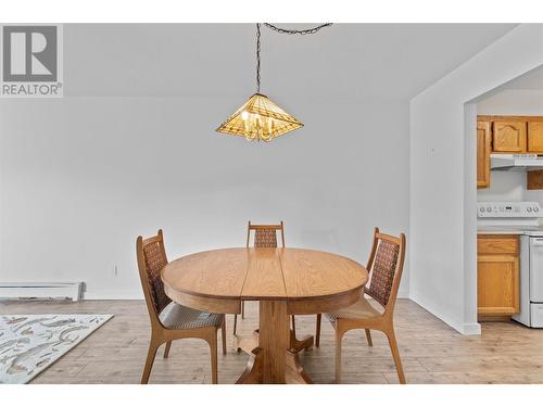 Dining - 250 5 Street Se Unit# 313, Salmon Arm, BC - Indoor Photo Showing Dining Room