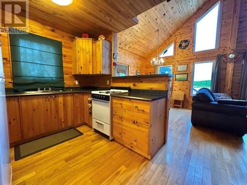 0 4Th Pond, Gander River, NL - Indoor