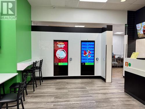 4515 Dundas Street, Burlington, ON 