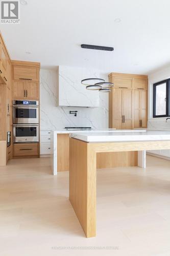 3124 Gillespie Trail, London South (South V), ON - Indoor Photo Showing Kitchen