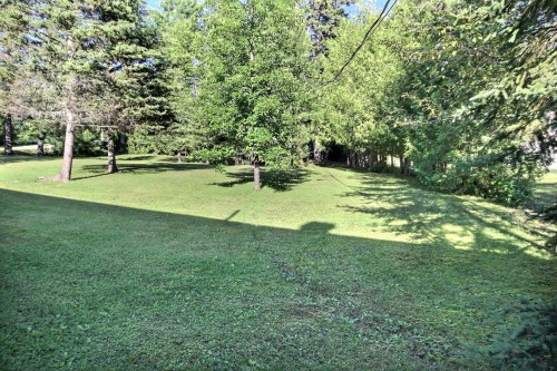 Cour - 7796 Boul. Rideau, Rouyn-Noranda, QC - Outdoor