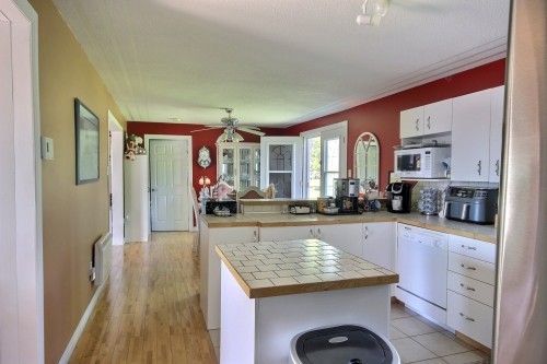 Cuisine - 7796 Boul. Rideau, Rouyn-Noranda, QC - Indoor Photo Showing Kitchen