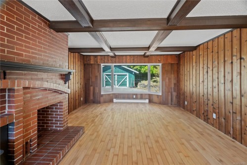 2276 Kemp Lake Rd, Sooke, BC 