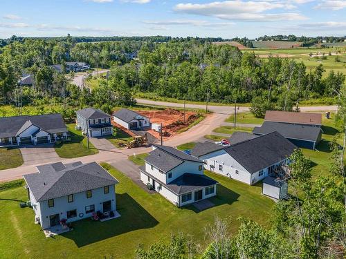 15 Balderston Court, Stratford, PE 