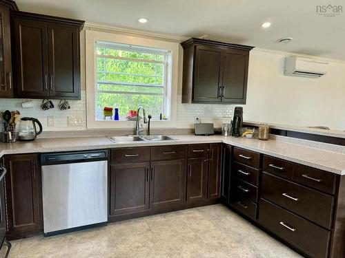 6869 Highway 2, Bass River, NS 