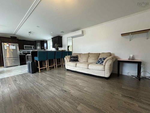 6869 Highway 2, Bass River, NS 