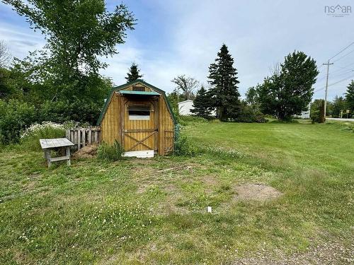 6869 Highway 2, Bass River, NS 