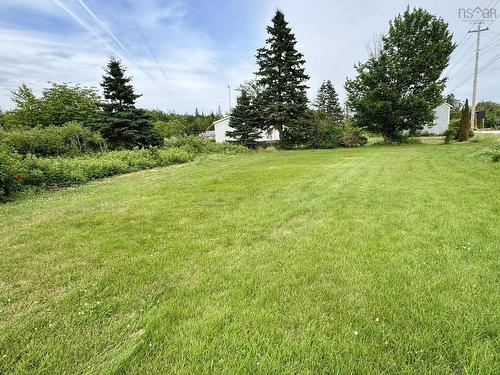 6869 Highway 2, Bass River, NS 