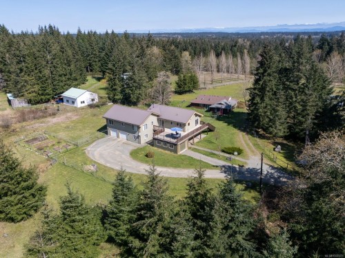 2892 Maridge Rd, Courtenay, BC 