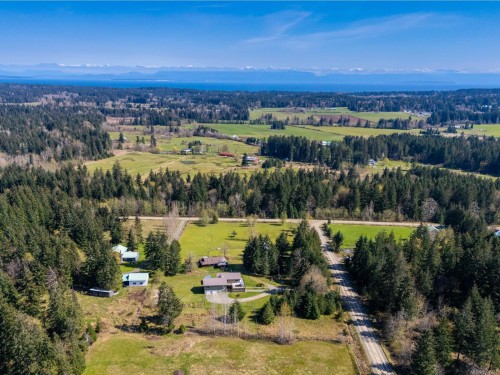 2892 Maridge Rd, Courtenay, BC 