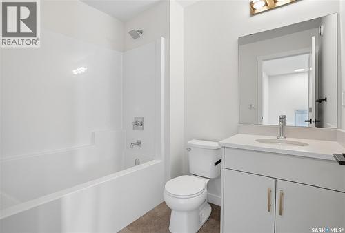 70 Taskamanwa Terrace, Saskatoon, SK - Indoor Photo Showing Bathroom