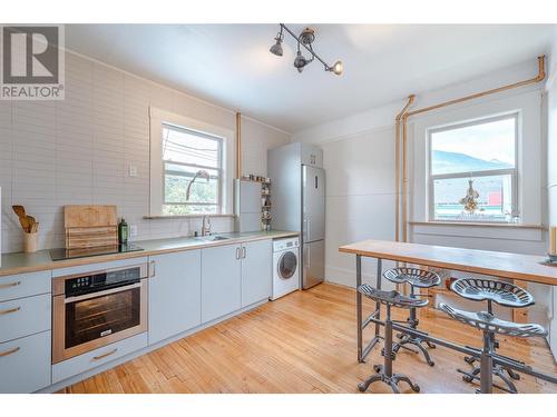 2nd Floor Kitchen - 304 Second Street E, Revelstoke, BC - Indoor