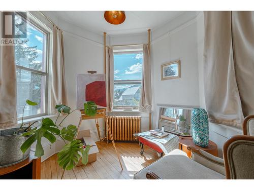 2nd Floor Living Room Nook - 304 Second Street E, Revelstoke, BC - Indoor Photo Showing Other Room