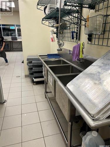 1 1418 Central Avenue, Saskatoon, SK 