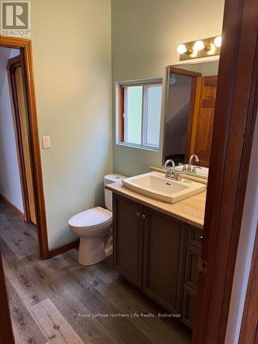 693 Sandy Island, West Nipissing (North Monetville), ON - Indoor Photo Showing Bathroom