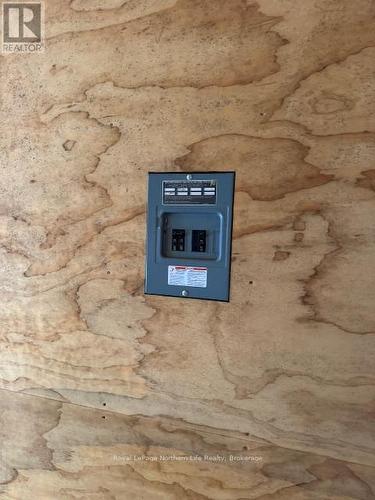 693 Sandy Island, West Nipissing (North Monetville), ON - Indoor Photo Showing Other Room