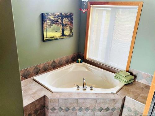 120 Hayesey Lane, Whites Cove, NB 