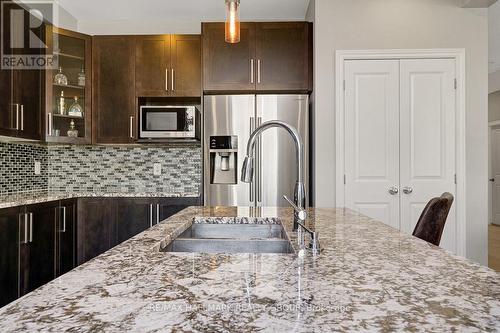78 Russet Terrace, Ottawa, ON - Indoor Photo Showing Kitchen With Stainless Steel Kitchen With Double Sink With Upgraded Kitchen