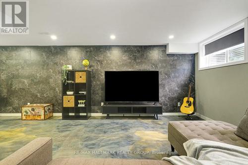78 Russet Terrace, Ottawa, ON - Indoor Photo Showing Basement