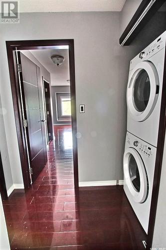 201 10Th Street E, Prince Albert, SK - Indoor Photo Showing Laundry Room