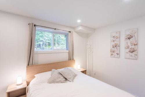 Chambre à coucher - 74 Imp. Du Cerf, Lac-Supérieur, QC - Indoor Photo Showing Bedroom