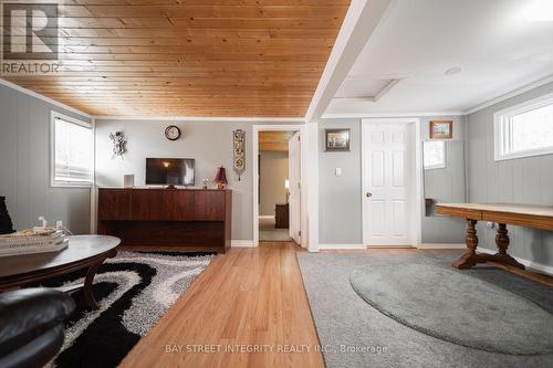 74 De La Salle Boulevard, Georgina, ON - Indoor