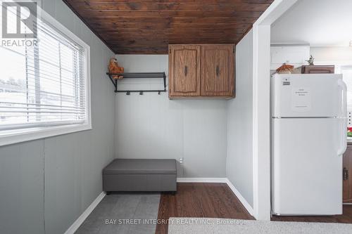 74 De La Salle Boulevard, Georgina, ON - Indoor Photo Showing Other Room