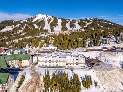 111-1105 Henry Rd, Courtenay, BC - Outdoor With View