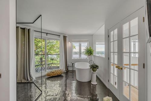 Bathroom - 3879 Ch. St-Louis, Québec (Sainte-Foy/Sillery/Cap-Rouge), QC - Indoor Photo Showing Other Room
