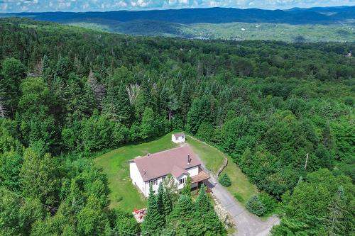 Exterior - 11 Ch. Lucette, Saint-Sauveur, QC - Outdoor With View